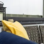 Apartment Amazing View - Terrace+netflix - Center Bucharest
