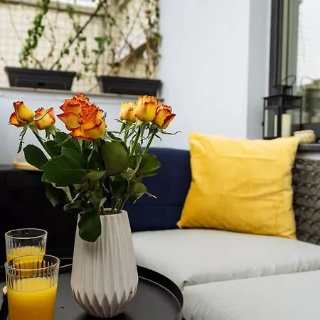 Amazing View - Terrace+netflix - Center Apartment Bucharest